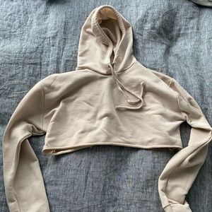 Cropped hoodie